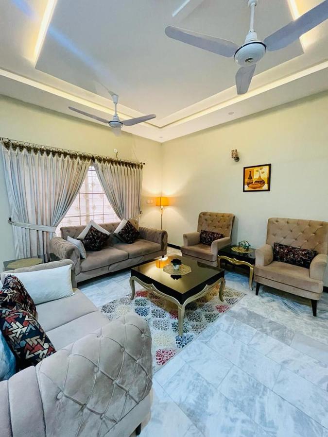 Homey Islamabad Exteriör bild